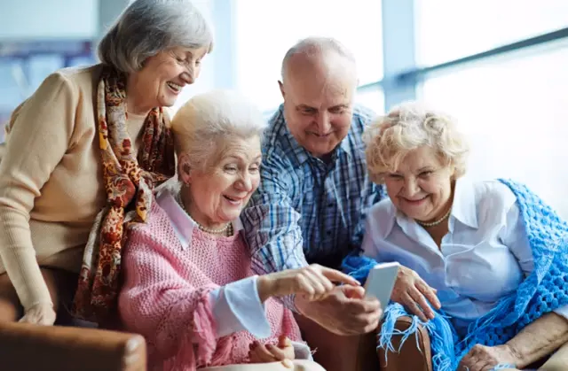Promotion block - Seniors Card Offer